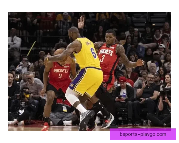 湖人双核受伤风雨飘摇詹姆斯孤身扛旗再现王者本色紫金军团命悬一线