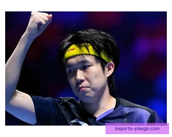 王楚钦累倒双手撑地感言观众托举自己全力拼搏再度冲击荣耀